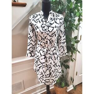 Young Threads Women's Black & White V-Neck Long Sleeve Knee Length Dress Size S